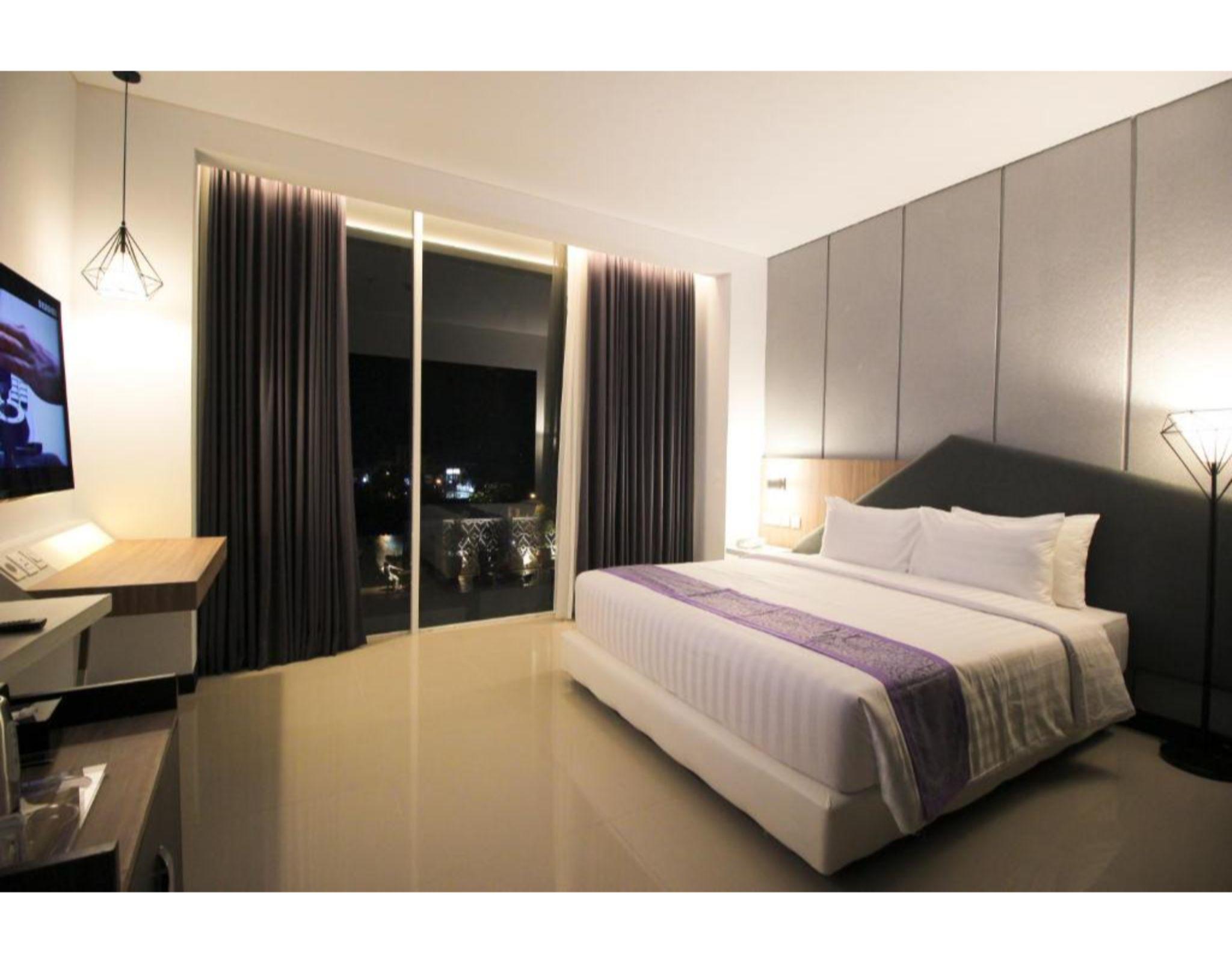 Forriz Hotel Yogyakarta Exterior photo