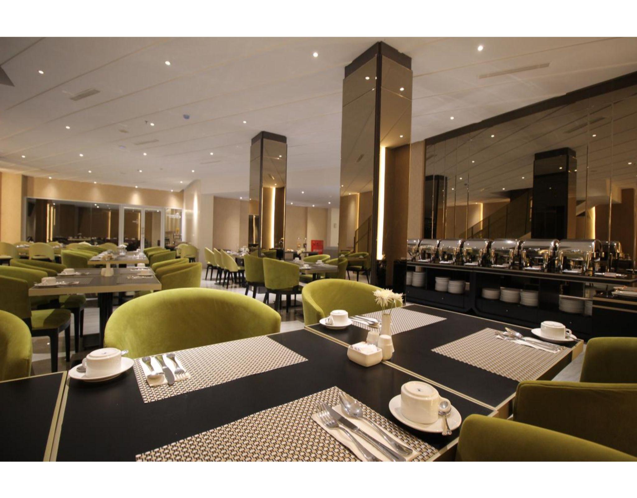Forriz Hotel Yogyakarta Exterior photo