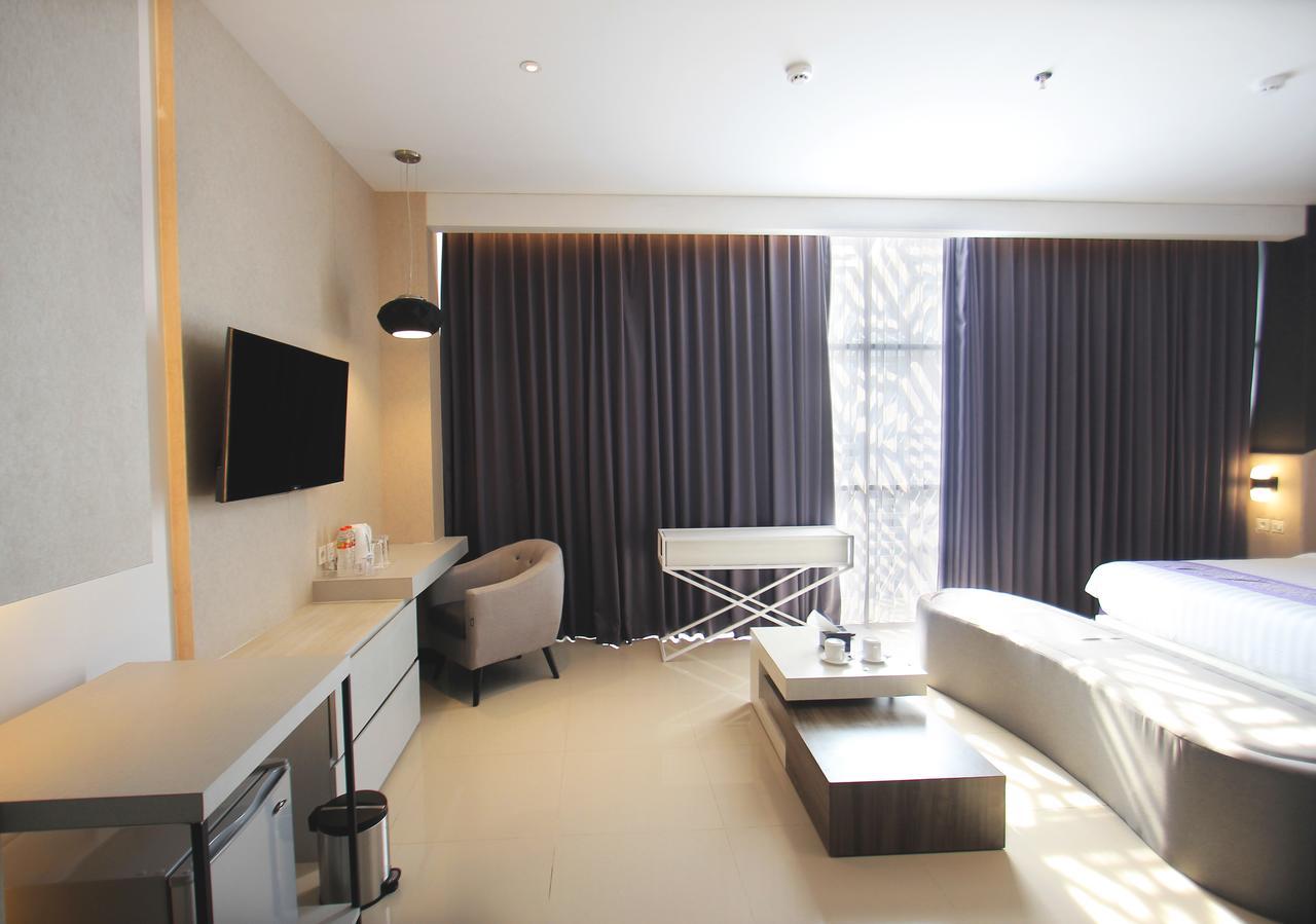 Forriz Hotel Yogyakarta Exterior photo