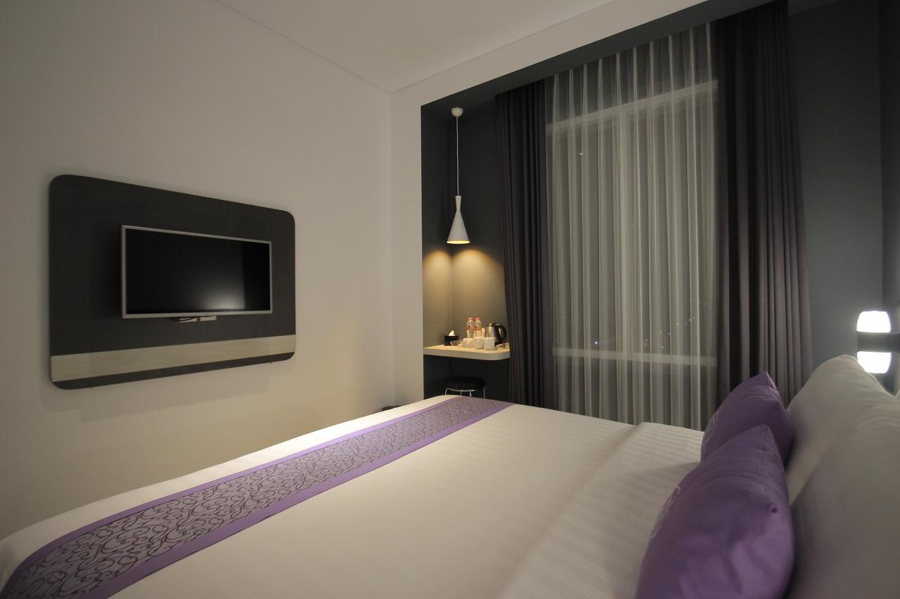 Forriz Hotel Yogyakarta Exterior photo