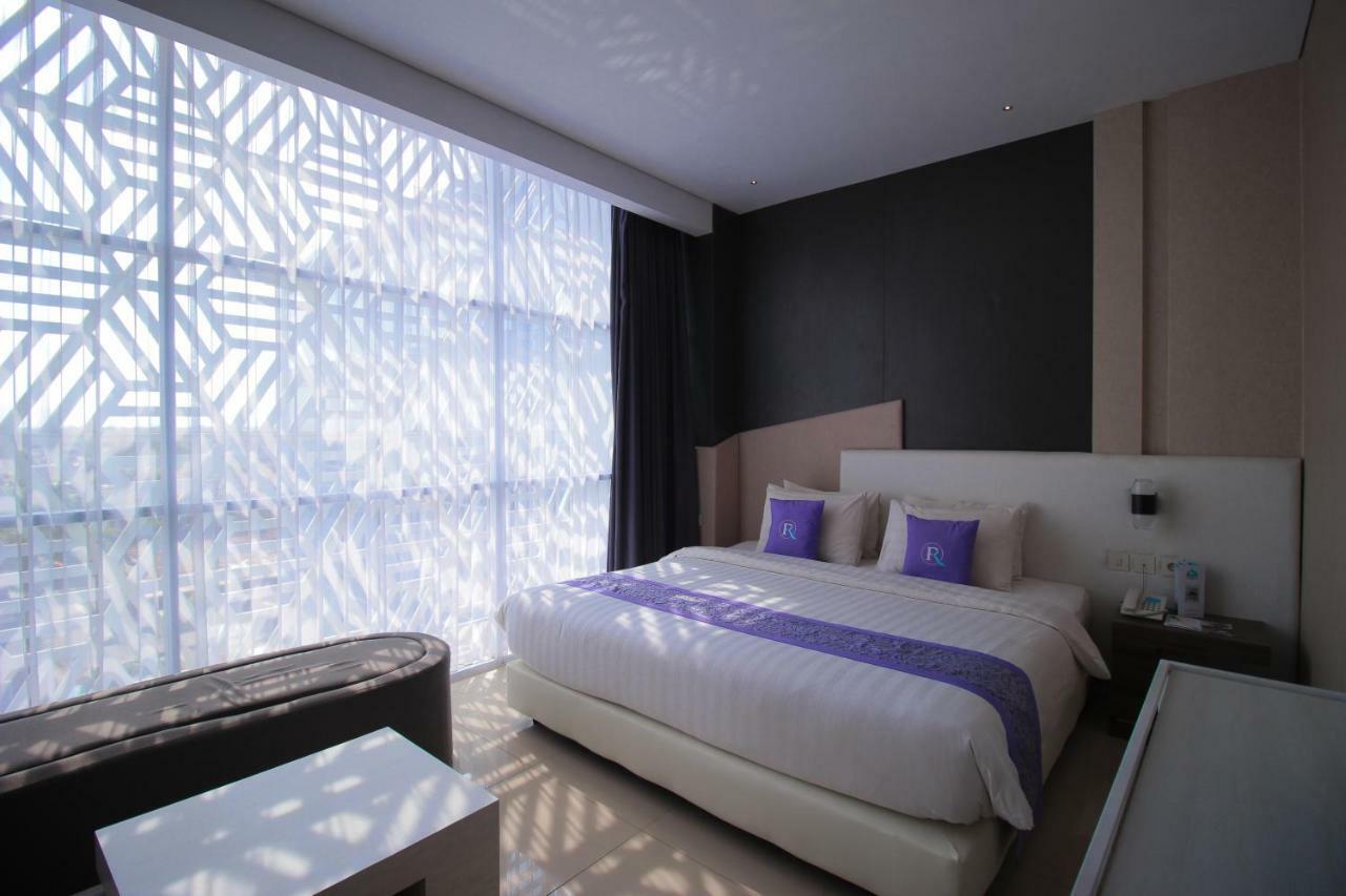 Forriz Hotel Yogyakarta Exterior photo